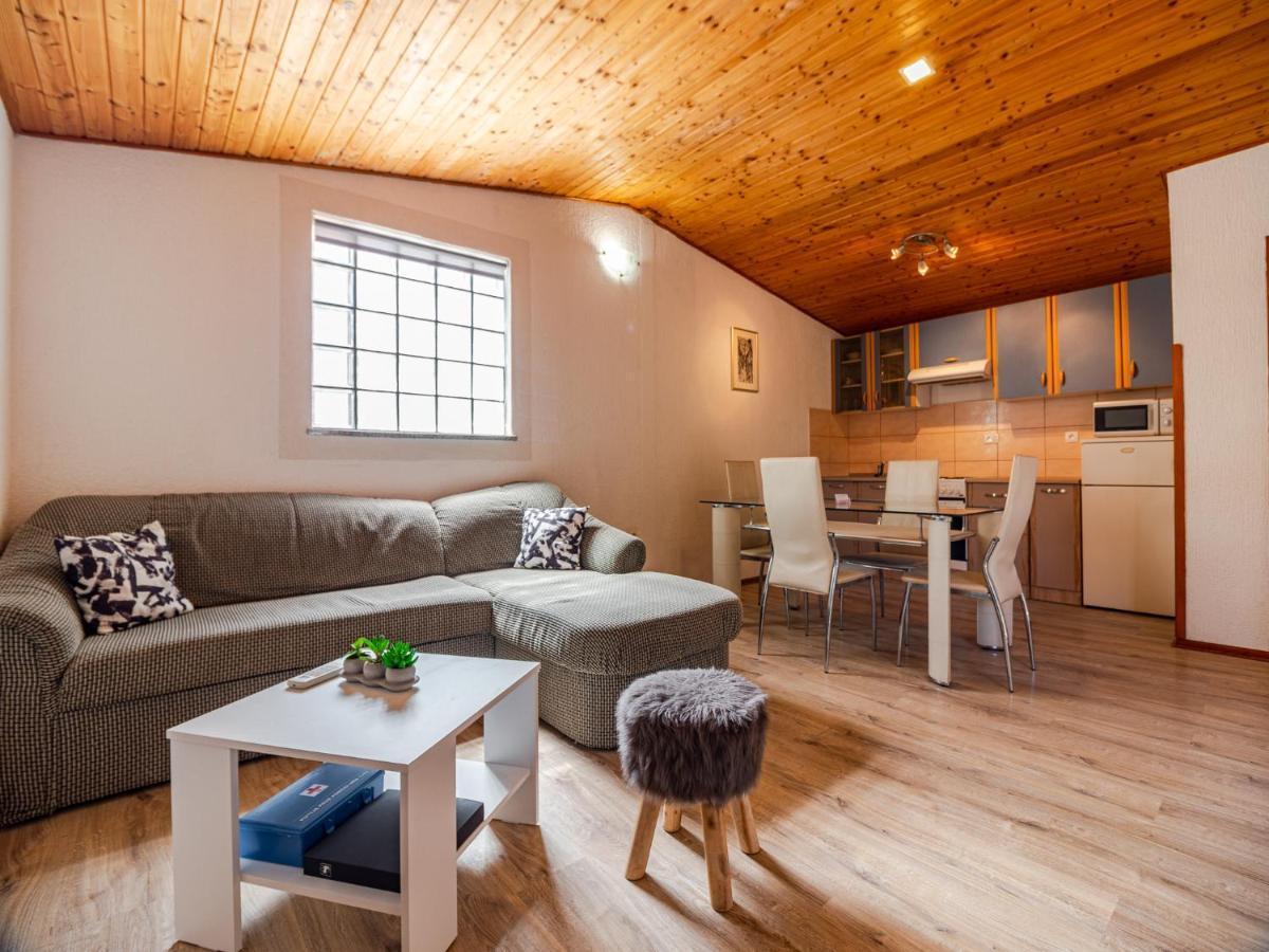 Apartmani Arijana Медулин Экстерьер фото