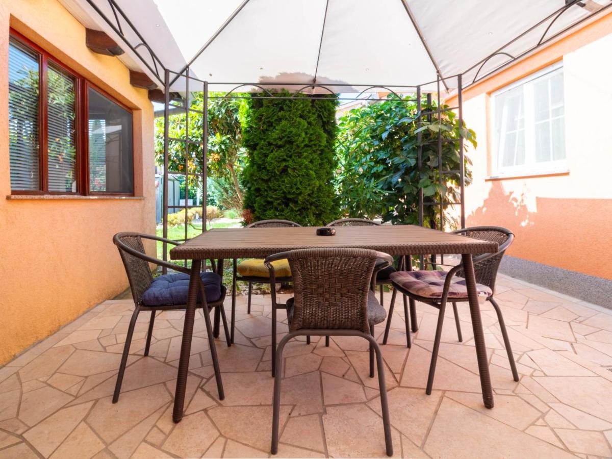 Apartmani Arijana Медулин Экстерьер фото