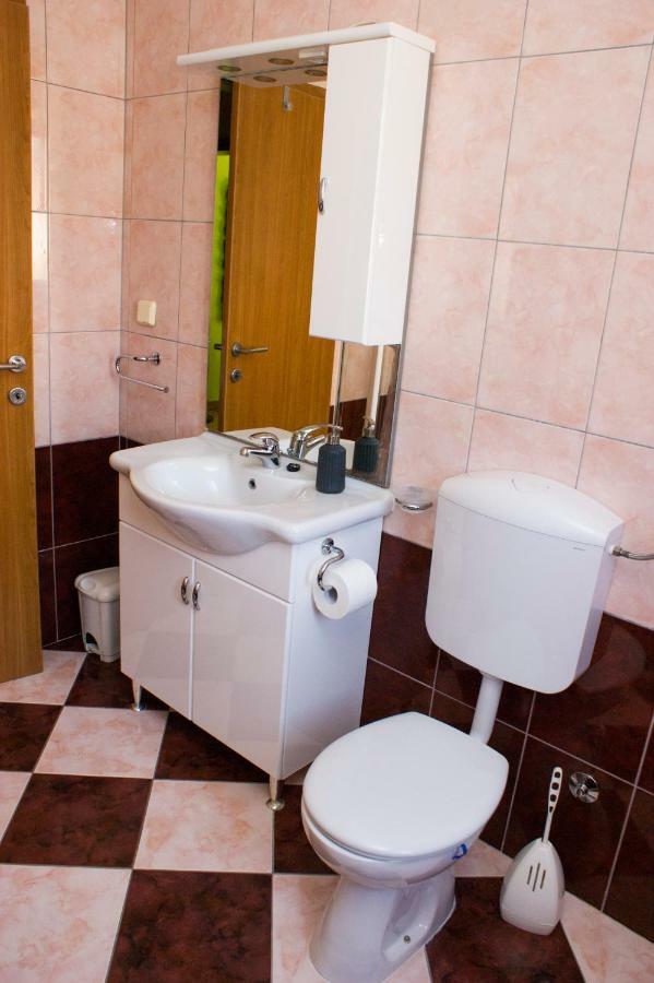Apartmani Arijana Медулин Экстерьер фото